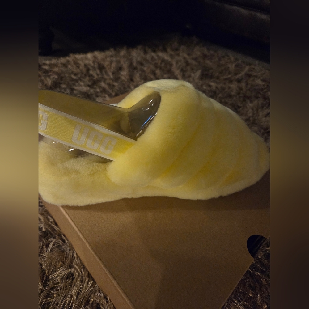 UGG Fluff Yeah Slide Neon - Picture 3 of 5